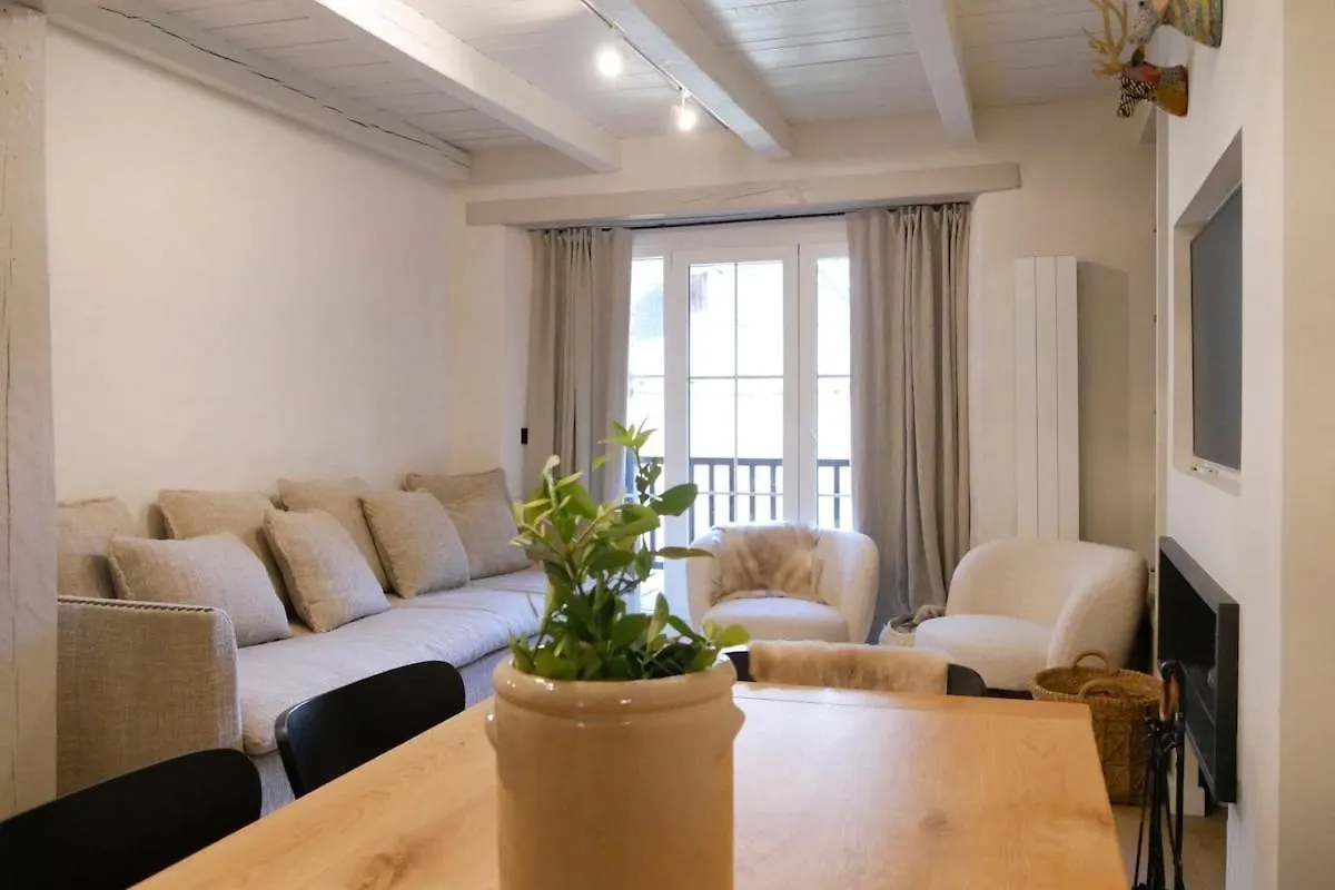 Apartment Arties Lodge